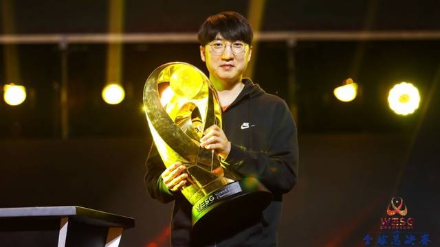 伤病问题成 伤病问题成