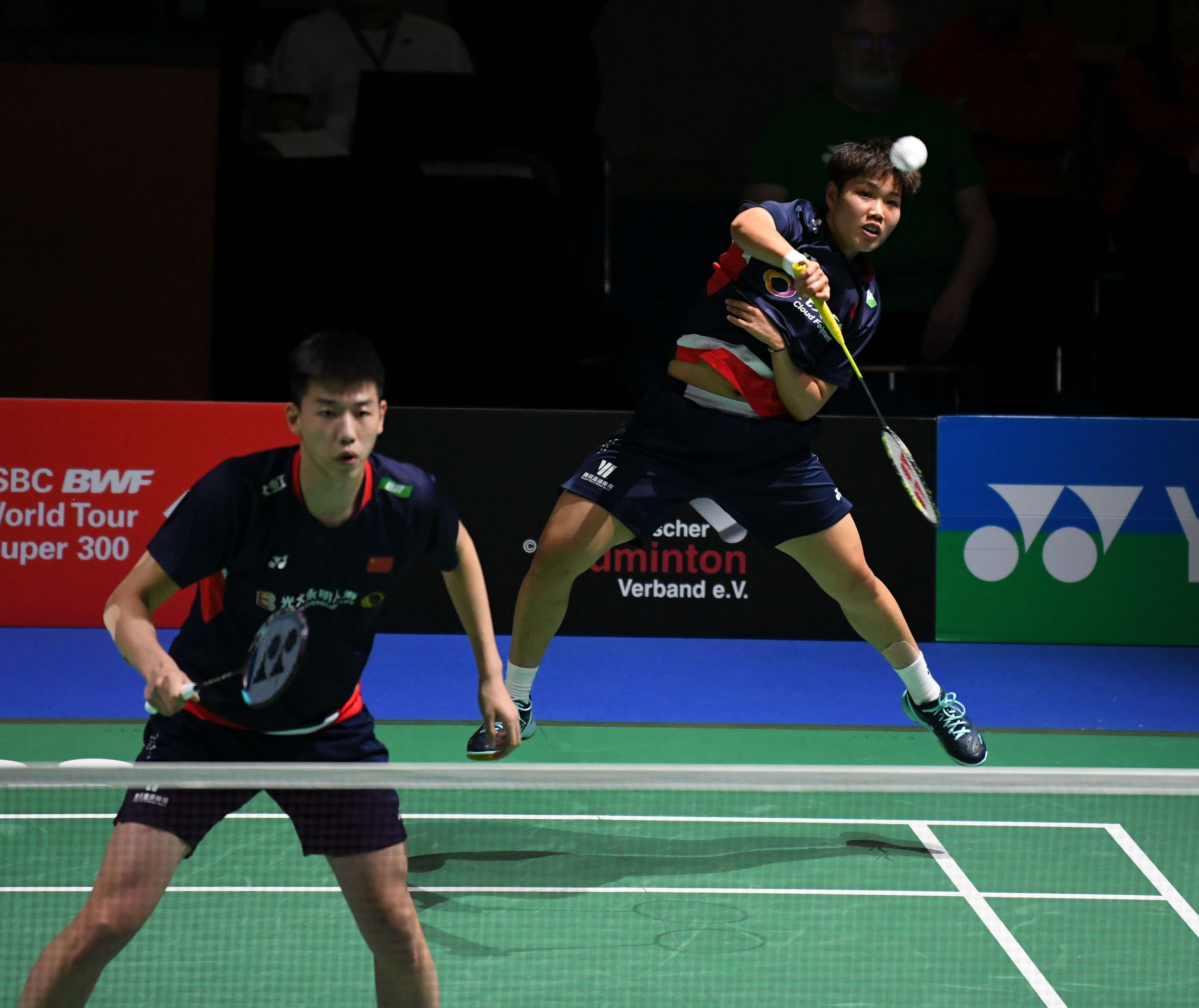 板凳阵容上 板凳阵容上