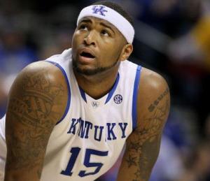 综合各方因 综合各方因