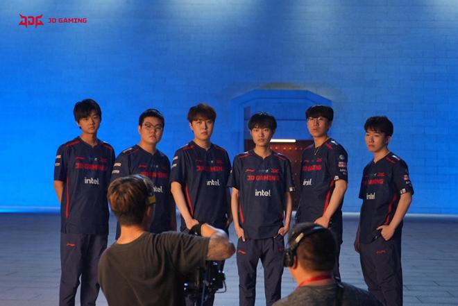 新领袖的球 新领袖的球